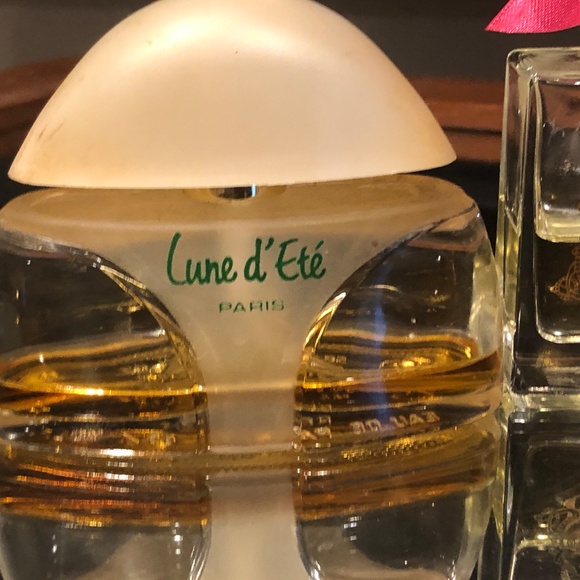 Lot of 6 Vintage Perfume Bottles~One W/out Cap~Avon~Juicy~LuneD'Ete~AlfredSung++ - Picture 2 of 10